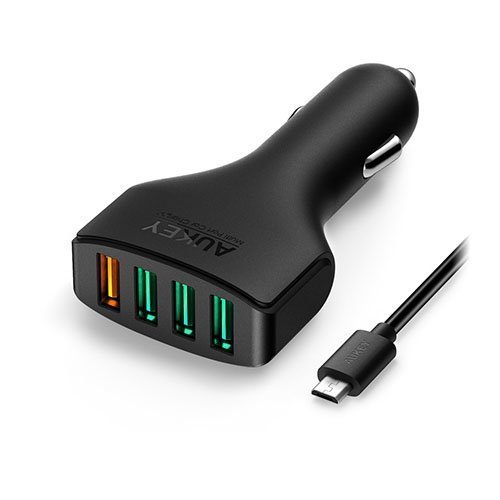 Aukey Cc-T4 54w 4-Porttinen Autolaturi 1 X Nopeasti Lataava 2.0 + 3 X 2.4a Usb Porttia