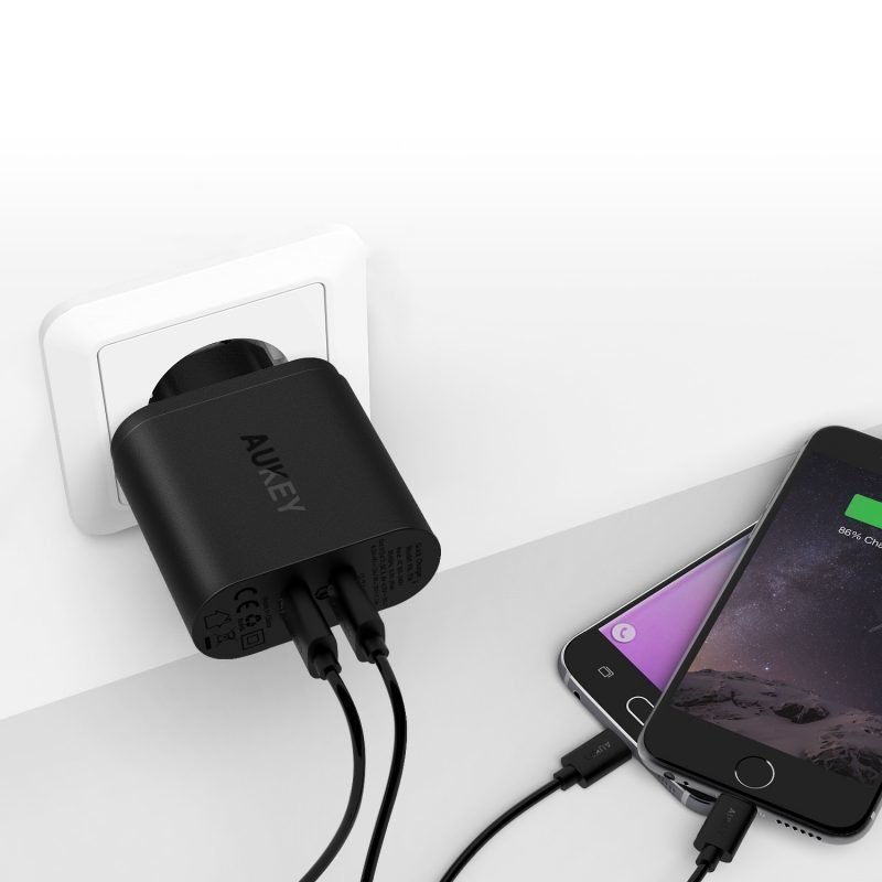 Aukey Dual USB Turbo Charger PA-T16 QC3.0