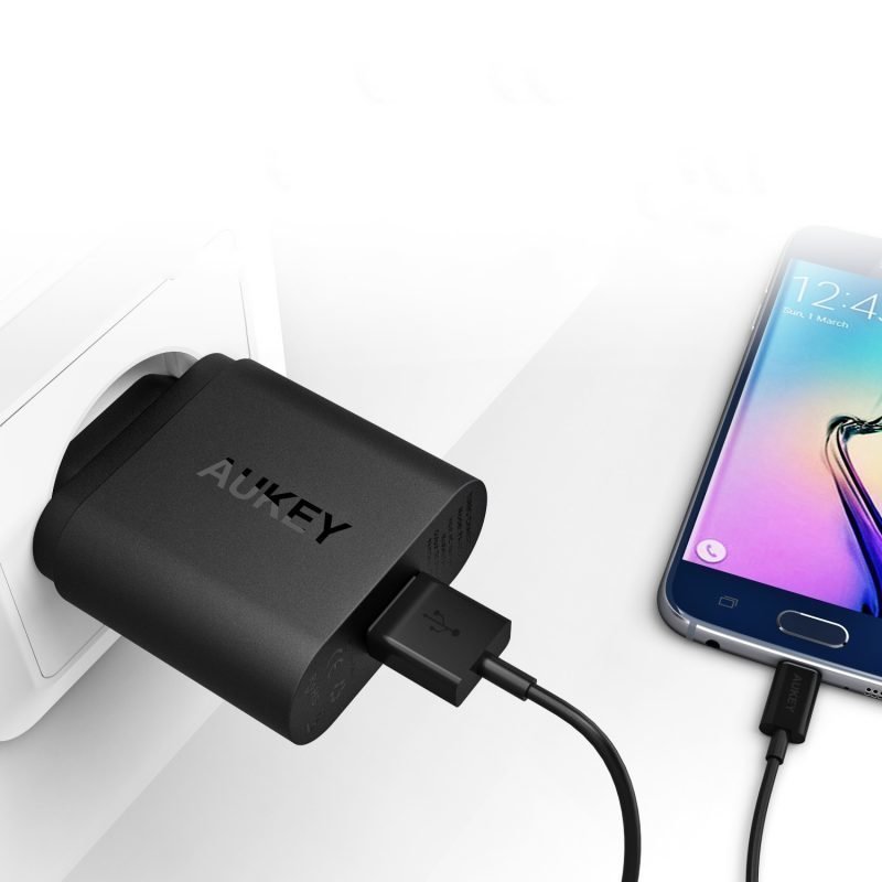 Aukey USB Turbo Charger PA-U28