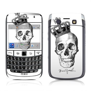 BlackBerry Bold 9700 Skull King Skin